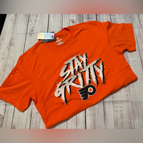 Flyers Stay Gritty T-Shirt - Picture 2 of 5